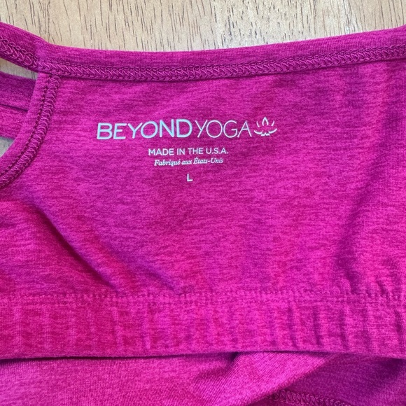 Beyond Yoga Racerback Cropped Tank - Picture 3 of 3